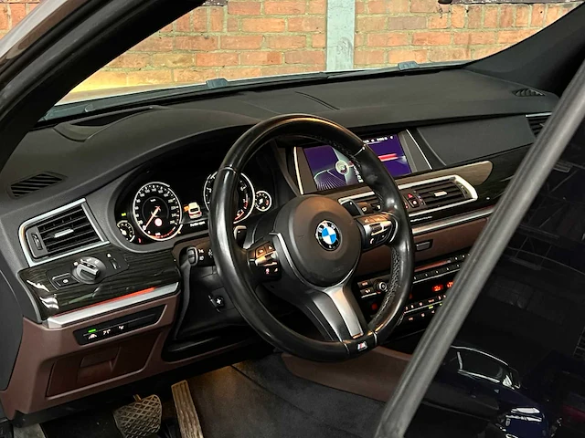 Bmw 550xi gran turismo m-sport high executive 4.4 v8 f07 449pk 2014 5-serie, 3-sxd-67 - afbeelding 15 van  58