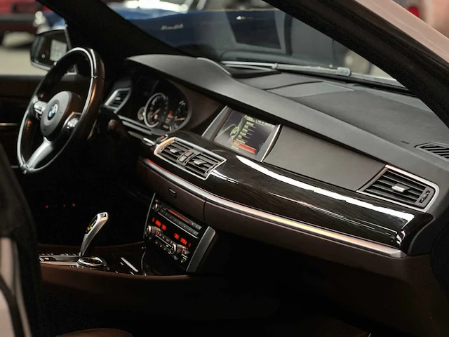 Bmw 550xi gran turismo m-sport high executive 4.4 v8 f07 449pk 2014 5-serie, 3-sxd-67 - afbeelding 44 van  58