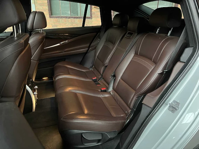 Bmw 550xi gran turismo m-sport high executive 4.4 v8 f07 449pk 2014 5-serie, 3-sxd-67 - afbeelding 51 van  58