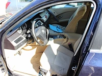 Bmw 5er reihe automaat met kenteken 22-rj-zs. margevoertuig. datum eerste toelating 28-04-2005. - afbeelding 6 van  8