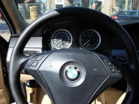 Bmw 5er reihe automaat met kenteken 22-rj-zs. margevoertuig. datum eerste toelating 28-04-2005. - afbeelding 7 van  8