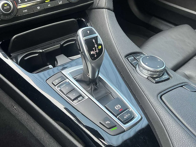 Bmw 6-serie gran coupé 640d high executive 2015 | 4-zgr-05 - afbeelding 18 van  33