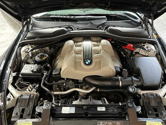 Bmw 645ci cabrio e64 4.4 v8 333pk 2005 6-serie youngtimer - afbeelding 37 van  43