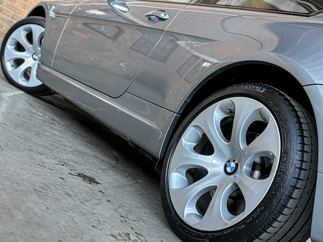 Bmw 645ci coupe 6-serie 333pk 2005, t-249-vt - afbeelding 20 van  54