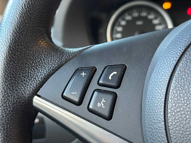 Bmw 645ci coupe 6-serie 333pk 2005, t-249-vt - afbeelding 19 van  54