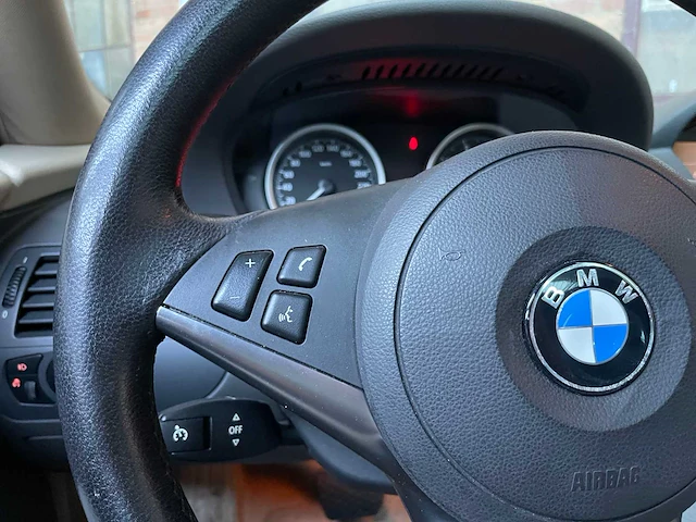 Bmw 645ci coupe e63 4.4 v8 333pk 2004 -youngtimer- - afbeelding 13 van  38