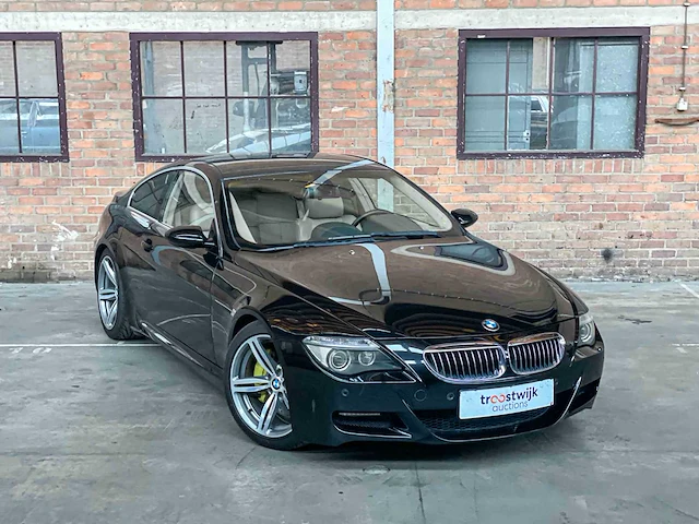 Bmw 645ci coupe e63 4.4 v8 333pk 2004 -youngtimer- - afbeelding 35 van  38