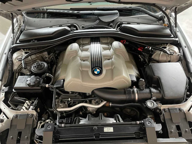 Bmw 645ci s 333pk 2004 e64 6-serie cabriolet, 76-pb-zf - afbeelding 32 van  39