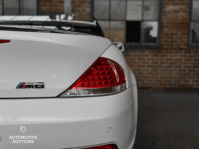 Bmw 645ci s 4.4 v8 e64 cabriolet 333pk 2004 6-serie, g-920-vb -youngtimer- - afbeelding 19 van  75