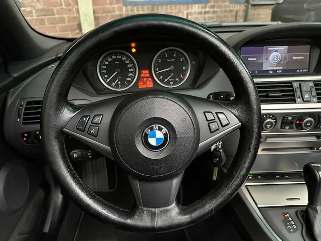 Bmw 645ci s 4.4 v8 e64 cabriolet 333pk 2004 6-serie, g-920-vb -youngtimer- - afbeelding 36 van  75