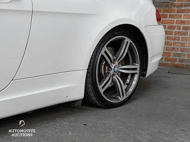 Bmw 645ci s 4.4 v8 e64 cabriolet 333pk 2004 6-serie, g-920-vb -youngtimer- - afbeelding 34 van  75