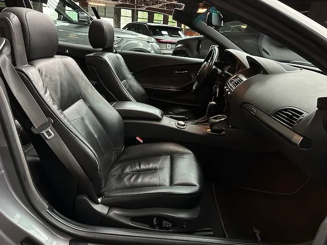 Bmw 645ci s 4.4 v8 e64 cabriolet 333pk 2004 6-serie, g-920-vb -youngtimer- - afbeelding 65 van  75
