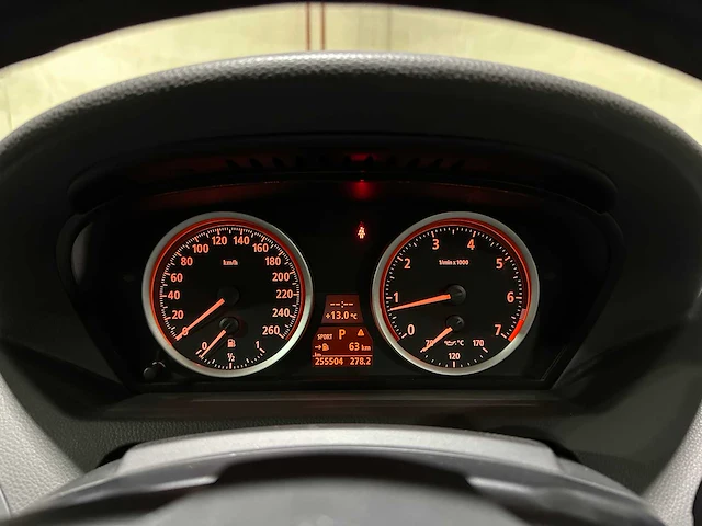 Bmw 645ci s cabriolet 4.4 v8 6-serie 333pk 2005 333pk 2005, 76-xn-hr - afbeelding 17 van  42