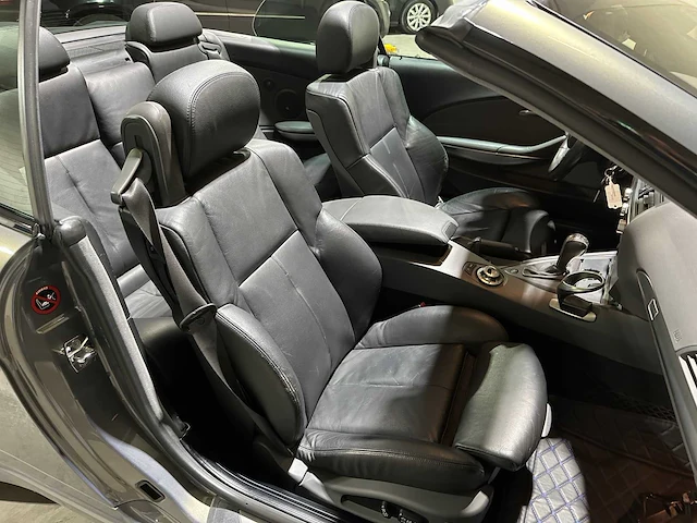Bmw 645ci s cabriolet 4.4 v8 6-serie 333pk 2005 333pk 2005, 76-xn-hr - afbeelding 30 van  42