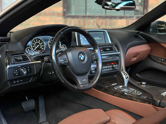 Bmw 650i 4.4 v8 6-series 405pk 2012 - afbeelding 23 van  47