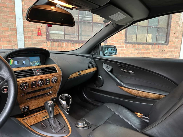Bmw 650i cabrio 4.8 v8 367pk 2007 youngtimer 6-serie - afbeelding 13 van  44