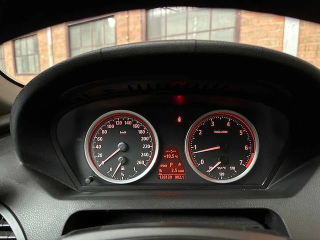 Bmw 650i cabrio 4.8 v8 367pk 2007 youngtimer 6-serie - afbeelding 20 van  44