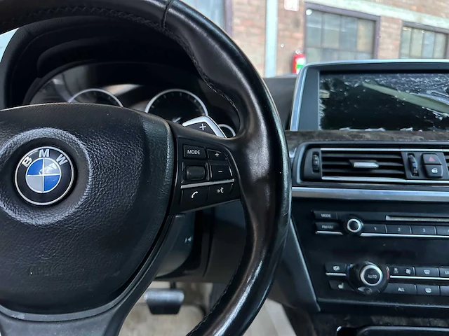 Bmw 650i cabriolet 4.4 v8 f12 m-sport 445pk 2013 6-serie - afbeelding 18 van  36