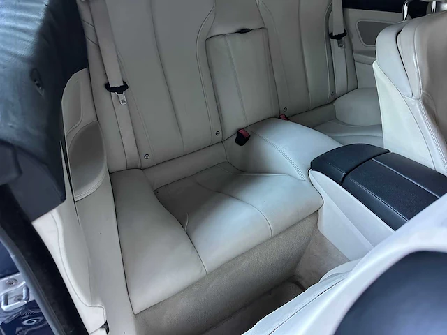 Bmw 650i cabriolet 4.4 v8 f12 m-sport 445pk 2013 6-serie - afbeelding 32 van  36