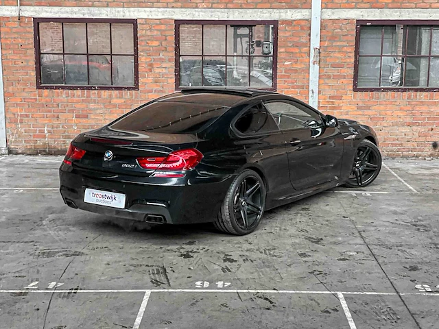 Bmw 650i coupé m-sport 4.4 v8 450pk 2012 6-serie - afbeelding 4 van  44