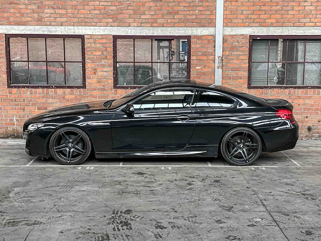 Bmw 650i coupé m-sport 4.4 v8 450pk 2012 6-serie - afbeelding 10 van  44