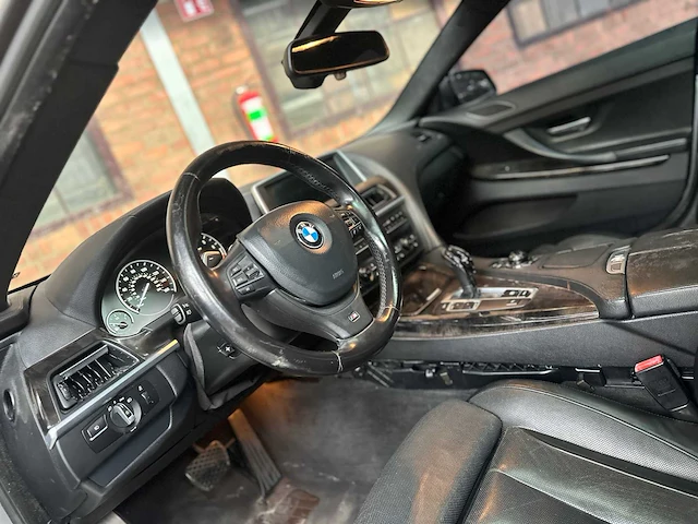 Bmw 650i high executive m-sport f06 4.4 v8 6-serie gran coupé 450pk 2013 - afbeelding 35 van  67