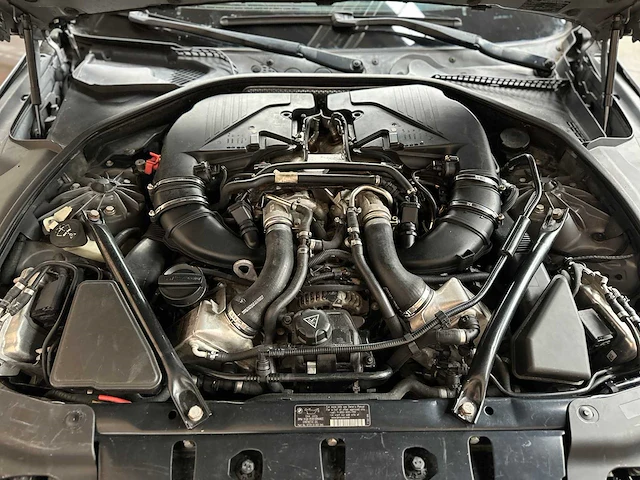 Bmw 650i high executive m-sport f06 4.4 v8 6-serie gran coupé 450pk 2013 - afbeelding 63 van  67