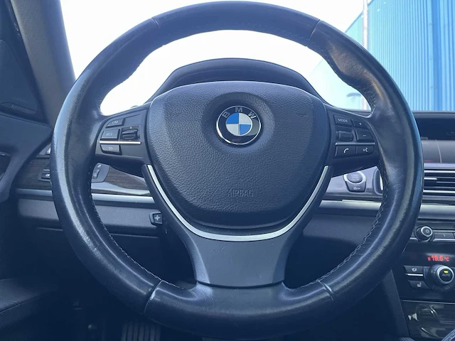 Bmw 7-serie 730d high executive car 2015 | 6-zpr-99 - afbeelding 7 van  29