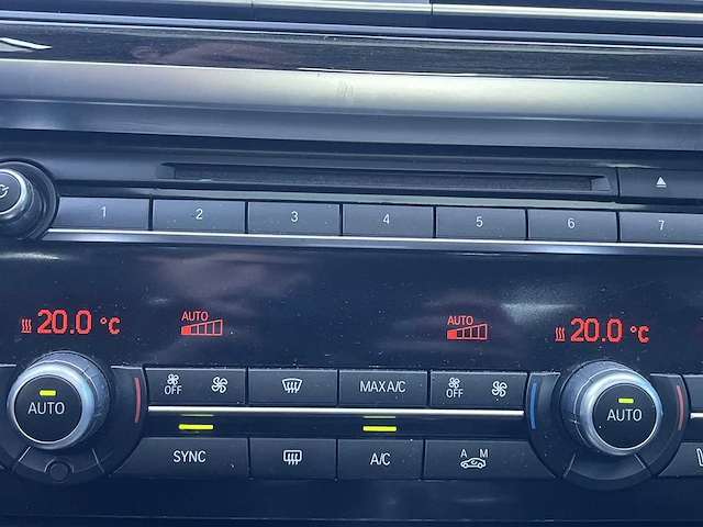 Bmw 7-serie 730d high executive car 2015 | 6-zpr-99 - afbeelding 13 van  29