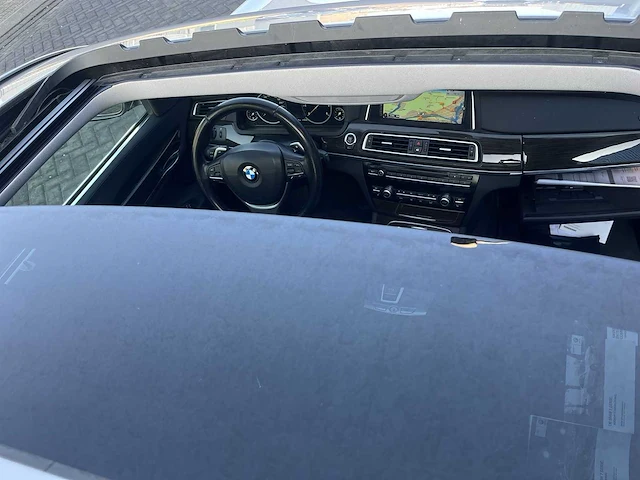 Bmw 7-serie 730d high executive car 2015 | 6-zpr-99 - afbeelding 20 van  29