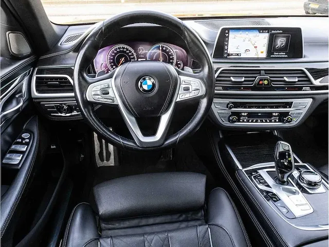 Bmw 7-serie 740e iperformance high executive 2016 automaat schuifdak leer 360°camera laserlight keyless. r-582-vt - afbeelding 10 van  47