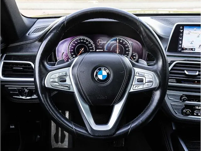 Bmw 7-serie 740e iperformance high executive 2016 automaat schuifdak leer 360°camera laserlight keyless. r-582-vt - afbeelding 11 van  47