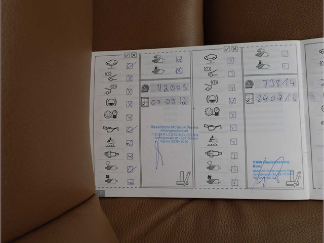 Bmw 7-serie 740i high executive automaat 2011, x-934-vj - afbeelding 33 van  38