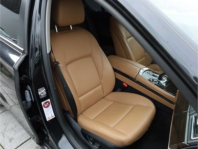 Bmw 7-serie 740i high executive automaat 2011, x-934-vj - afbeelding 28 van  38