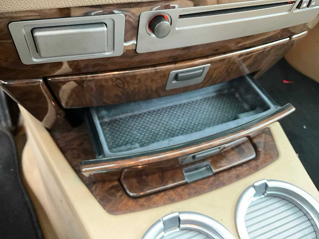Bmw 7-serie 745i executive personenauto - scherpenzeel - afbeelding 21 van  34