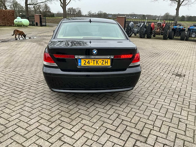 Bmw 7-serie 745i executive personenauto - scherpenzeel - afbeelding 32 van  34