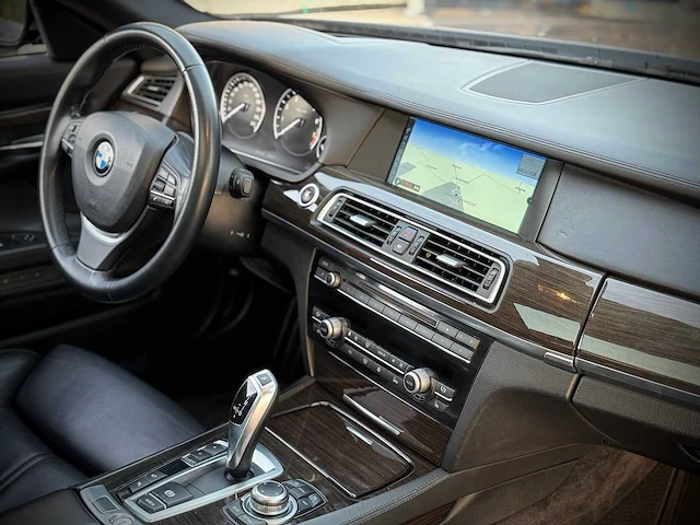 Bmw 7-serie 750i 4.4 v8 high executive 7-sjh-21 - afbeelding 7 van  29