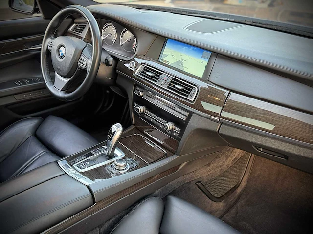 Bmw 7-serie 750i 4.4 v8 high executive 7-sjh-21 - afbeelding 8 van  29