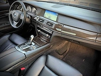 Bmw 7-serie 750i 4.4 v8 high executive 7-sjh-21 - afbeelding 9 van  29
