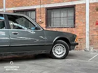 Bmw 732i (e23) 3.2 l6 197pk 1985 7-serie oldtimer - afbeelding 13 van  41