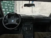 Bmw 732i (e23) 3.2 l6 197pk 1985 7-serie oldtimer - afbeelding 17 van  41