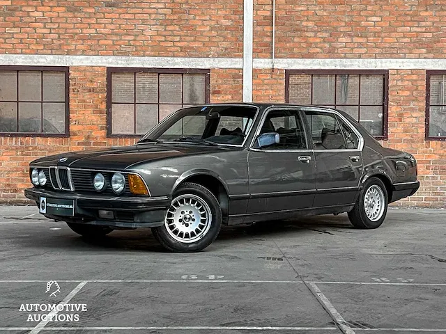 Bmw 732i (e23) 3.2 l6 197pk 1985 7-serie oldtimer - afbeelding 1 van  41