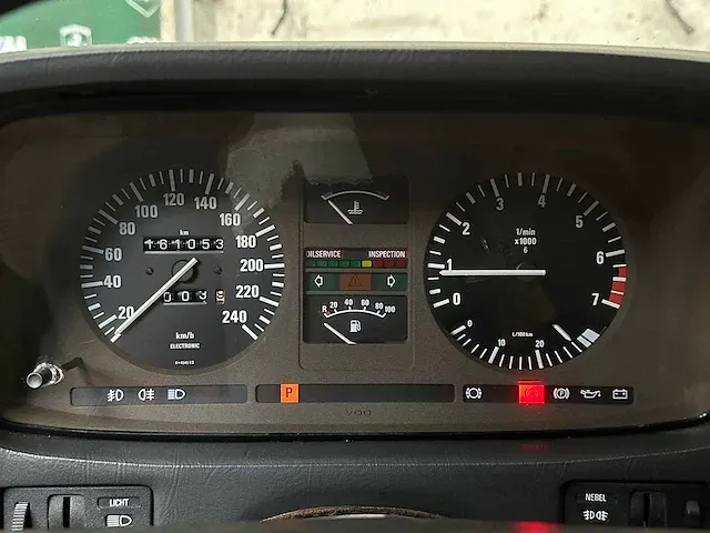 Bmw 732i (e23) 3.2 l6 197pk 1985 7-serie oldtimer - afbeelding 22 van  41