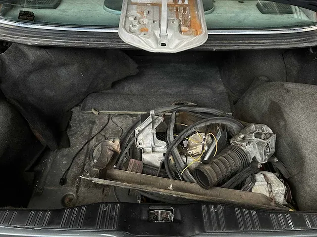Bmw 732i (e23) 3.2 l6 197pk 1985 7-serie oldtimer - afbeelding 28 van  41