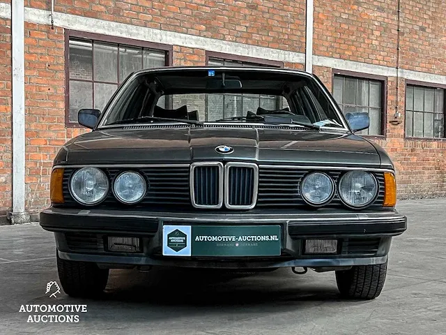 Bmw 732i (e23) 3.2 l6 197pk 1985 7-serie oldtimer - afbeelding 6 van  41