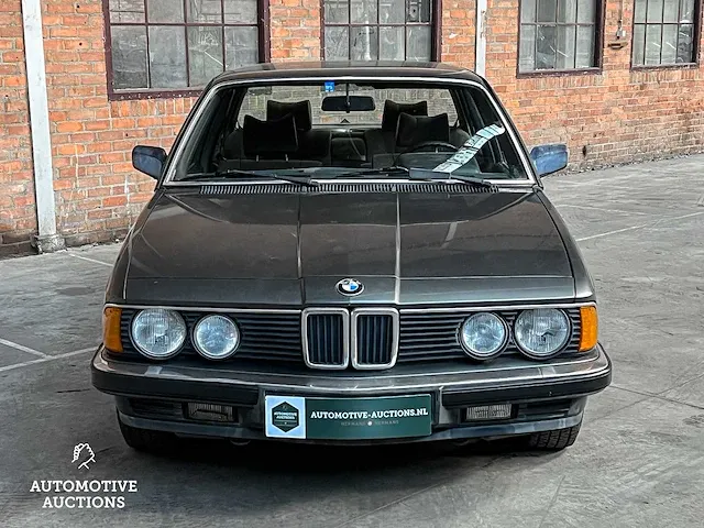 Bmw 732i (e23) 3.2 l6 197pk 1985 7-serie oldtimer - afbeelding 7 van  41