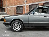 Bmw 732i (e23) 3.2 l6 197pk 1985 7-serie oldtimer - afbeelding 9 van  41