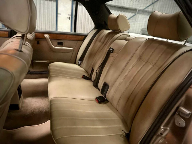 Bmw 733i automaat klassieker, t-867-kz - afbeelding 5 van  19