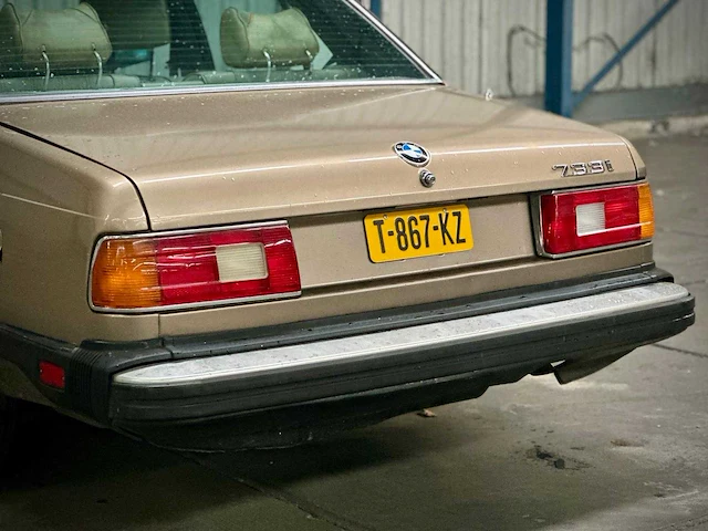 Bmw 733i automaat klassieker, t-867-kz - afbeelding 15 van  19
