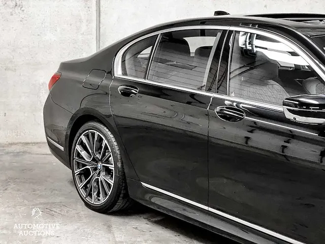 Bmw 740d m-sport xdrive high executive g11 340pk 2022 orig-nl 7-serie, p-964-rz - afbeelding 2 van  52